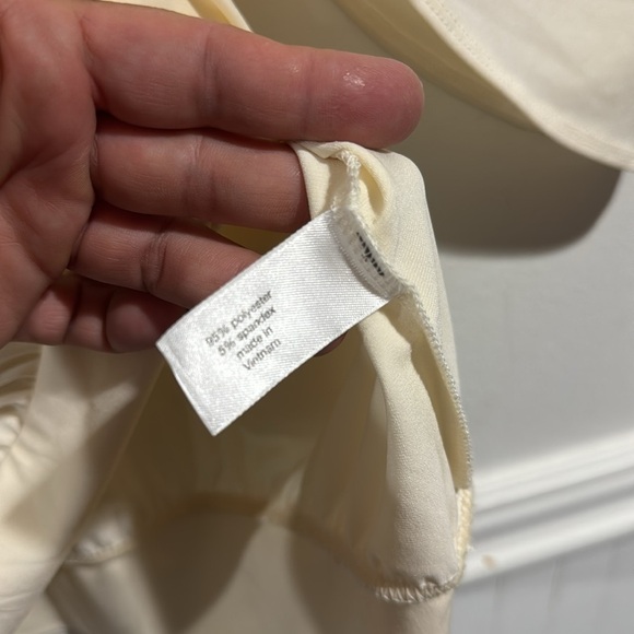 Lane Bryant blouse cream Tie-Front top cold shoulder bat wing NeW 14 16 size - Picture 4 of 5